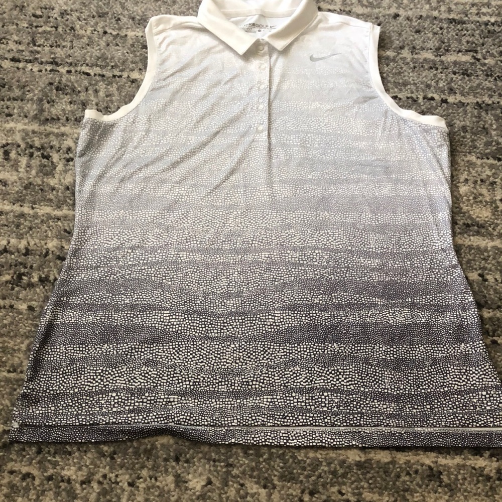 Black and white dri-fit nike shirt